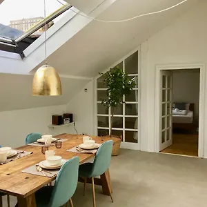 Apartment Morgentau Penthouse, Passau