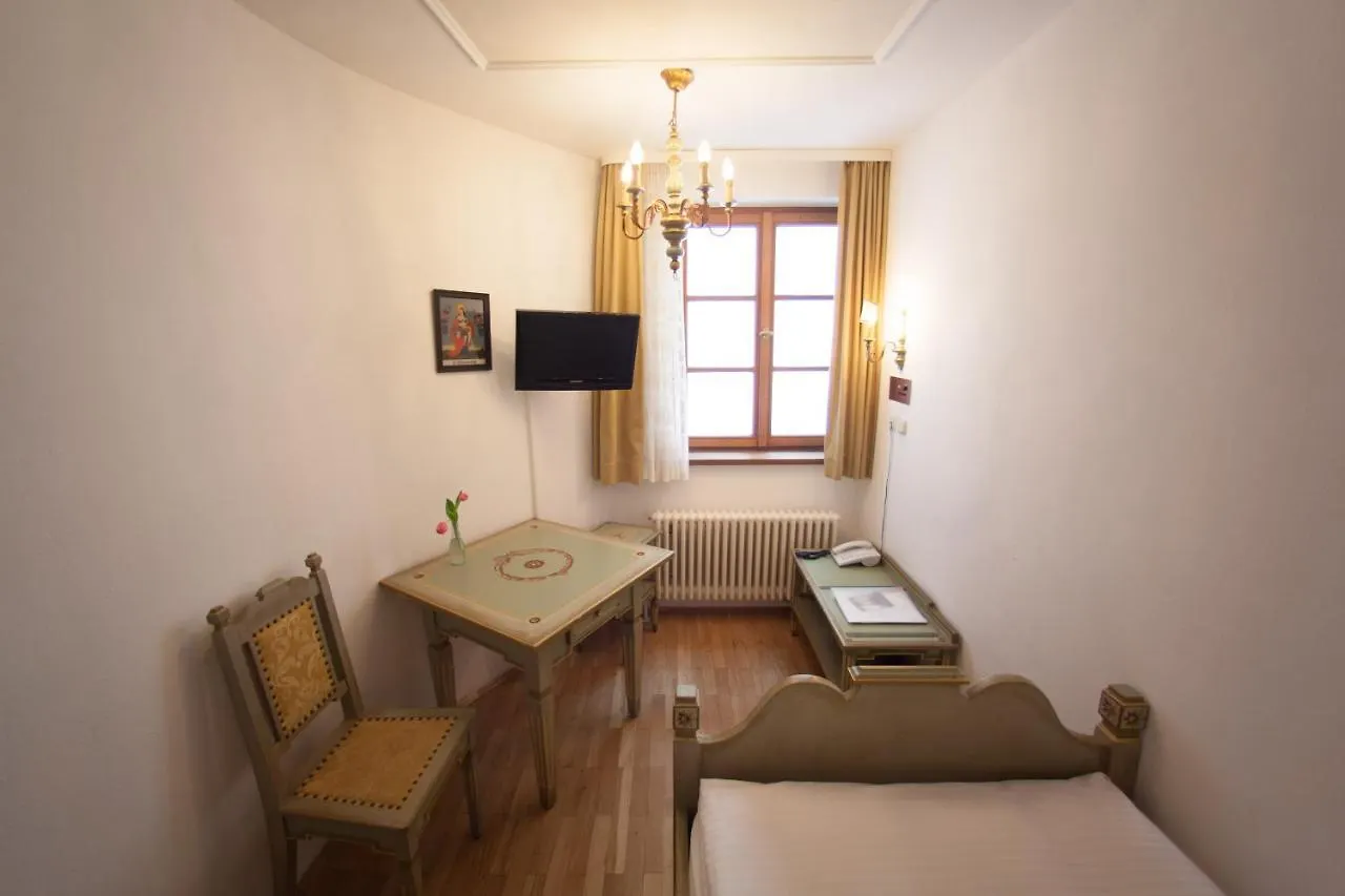Hotel Wilder Mann Pasov